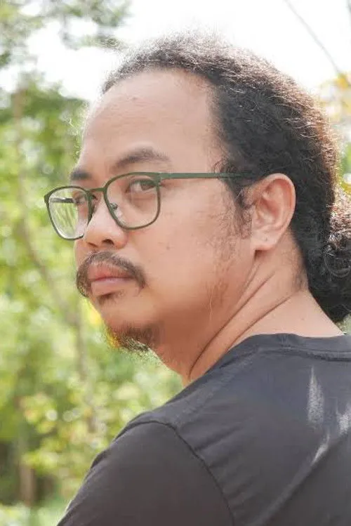 Cesar Cabuco ha trabajado con Allen Alzola en 1 ocasiones