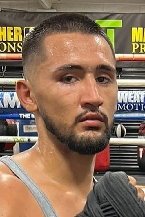 Alexis Salazar Flores ha trabajado con Allen Medina en 1 ocasiones