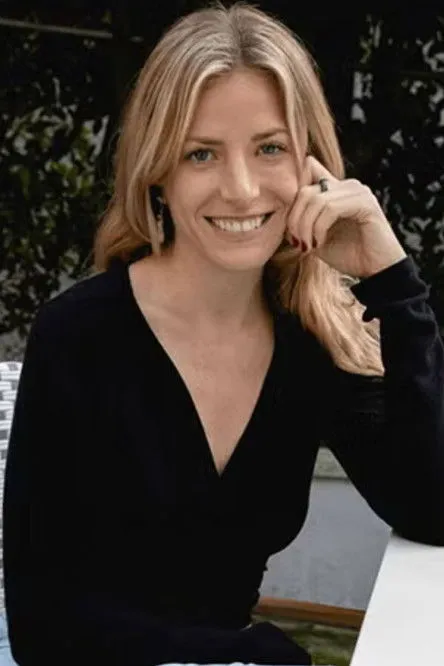 Michelle Sims ha trabajado con Allie Schulz en 1 ocasiones