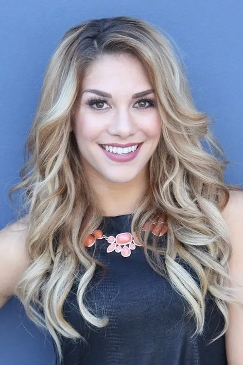Allison Holker interpretando a Self