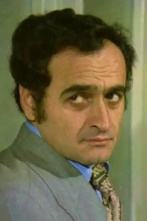 Senar Seven ha trabajado con Alpay İzer en 2 ocasiones