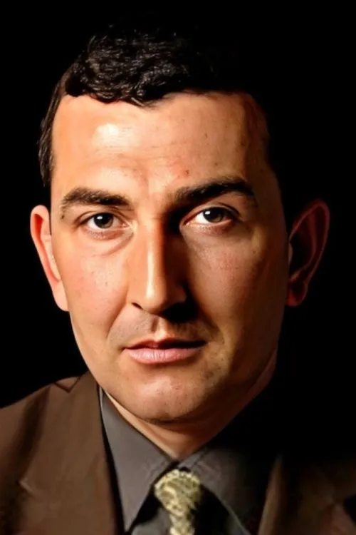 Birhan Tut ha trabajado con Alper Banko en 1 ocasiones