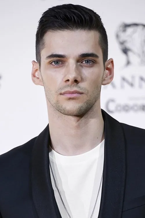 Álvaro Rico — personaje: Teo