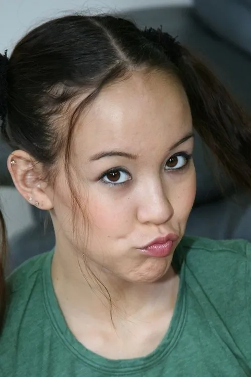 Amai Liu interpretando a 