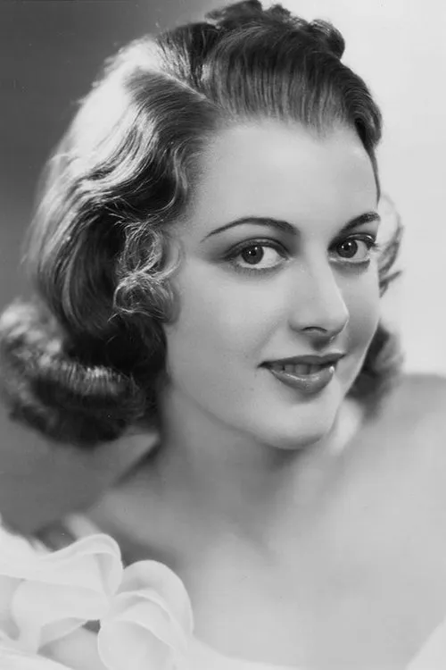 Amanda Duff interpretando a Lola Ramsby