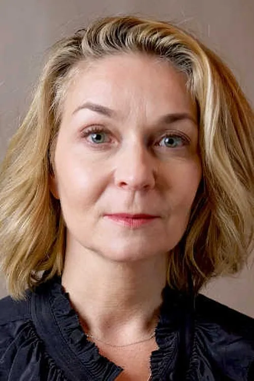 Nathalie Mazeas ha trabajado con Amandine Rajau en 1 ocasiones