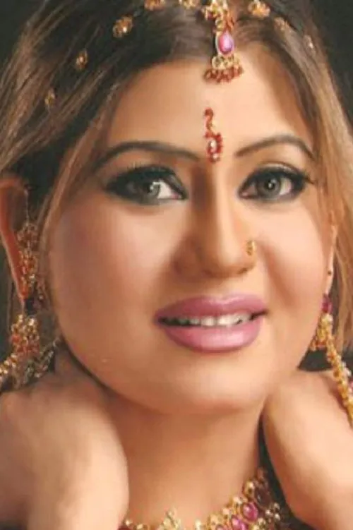 Amar Noorie interpretando a Sukhwinder