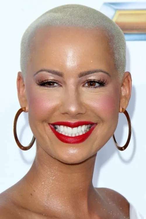 Stephanie Katz ha trabajado con Amber Rose en 1 ocasiones