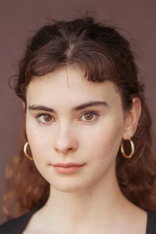 Alexandra Gentil ha trabajado con Ambre Munié en 1 ocasiones