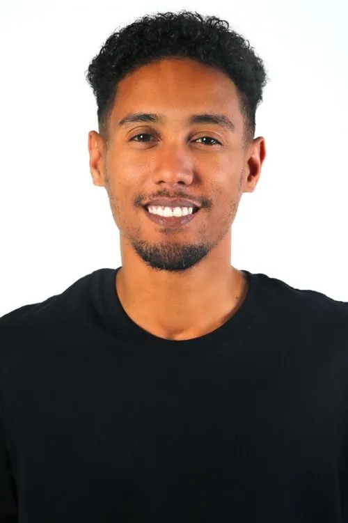 Nadine Adams ha trabajado con Ambrose Uren en 1 ocasiones