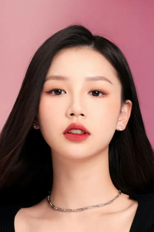 Thanh Th?y ha trabajado con Amee en 1 ocasiones