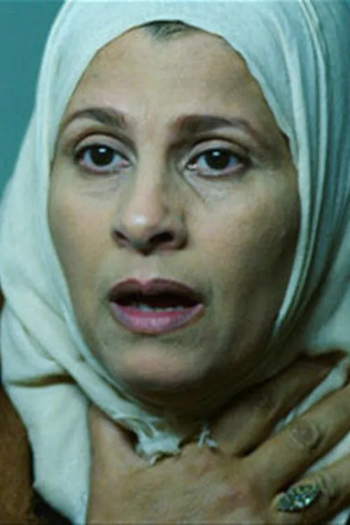 Amel Hedhili interpretando a Samira