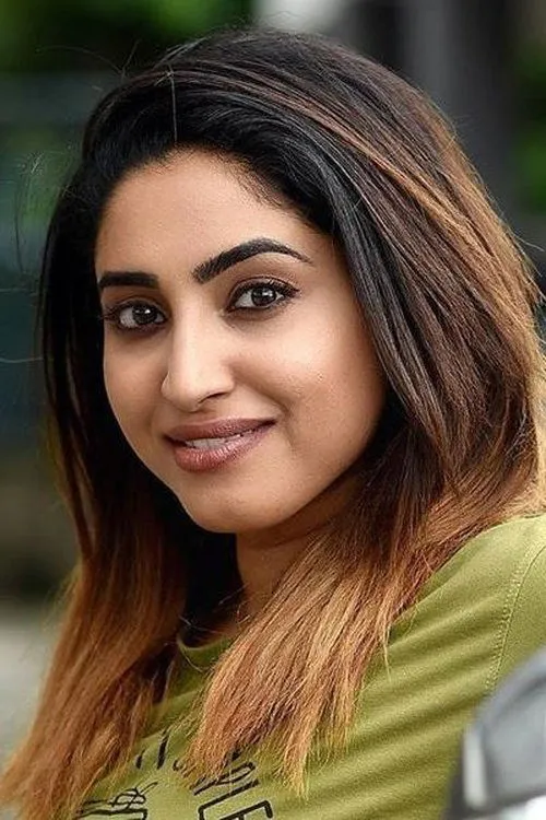 Ameya Mathew interpretando a 