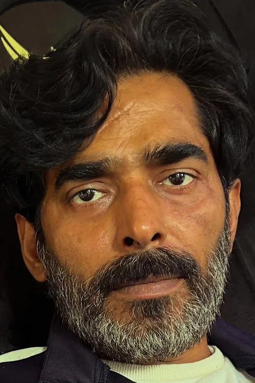 Amit Bhardwaj — personaje: Bilal