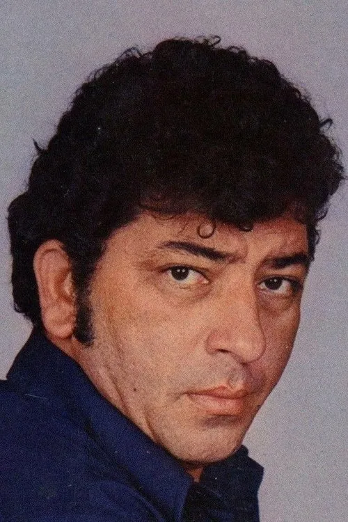 Vinod Khanna ha trabajado con Amjad Khan en 3 ocasiones