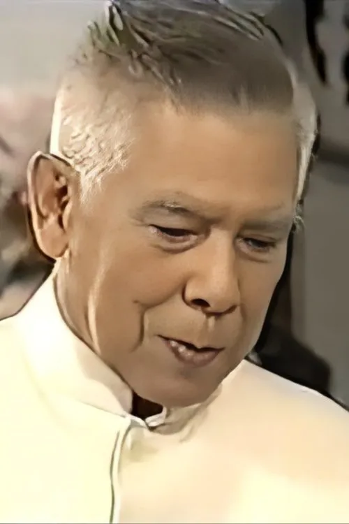 Kriangkrai Amarttayakul ha trabajado con Amnuay Sirijan en 1 ocasiones