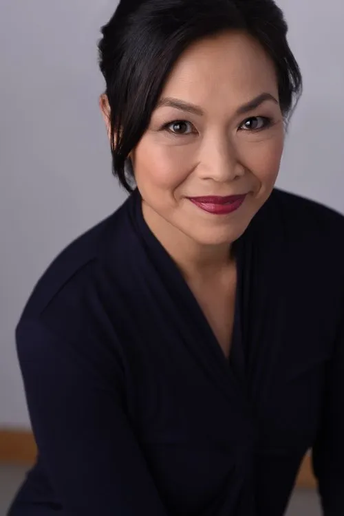 Thalia Tran ha trabajado con Amor Owens en 1 ocasiones