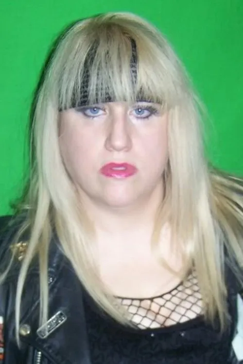 Amy Lee Murray interpretando a Amy Lee