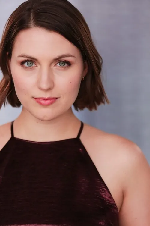 Amy Rapp interpretando a Olivia