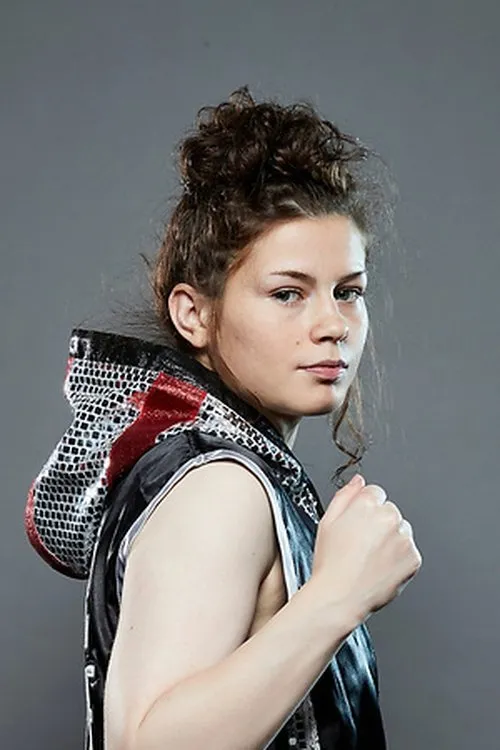 Amy Timlin interpretando a Self