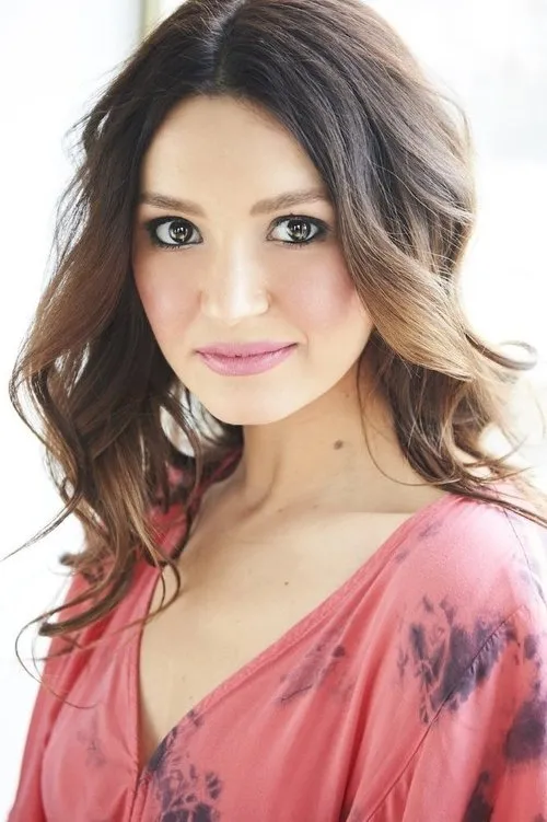 Sofia Stefou ha trabajado con Ana Alic en 1 ocasiones