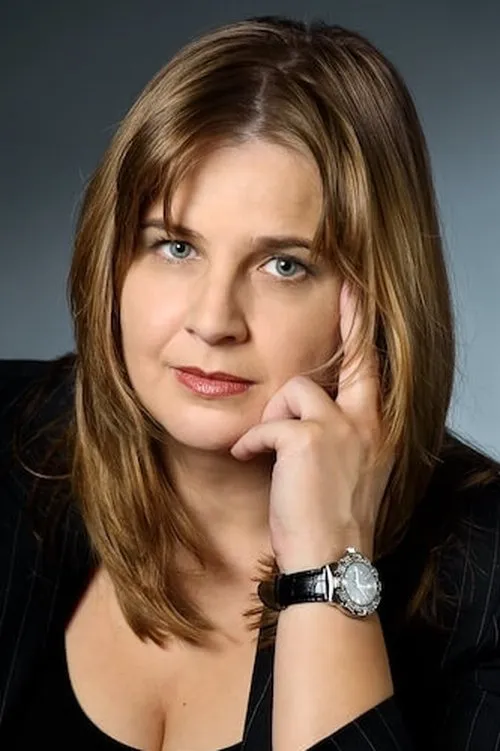 Ana Bart interpretando a Tudor's mate