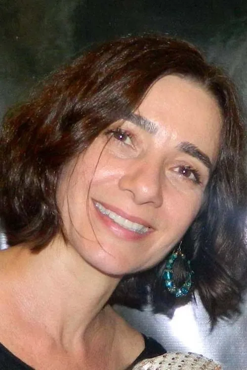 Ana Beatriz Wiltgen interpretando a Eunice