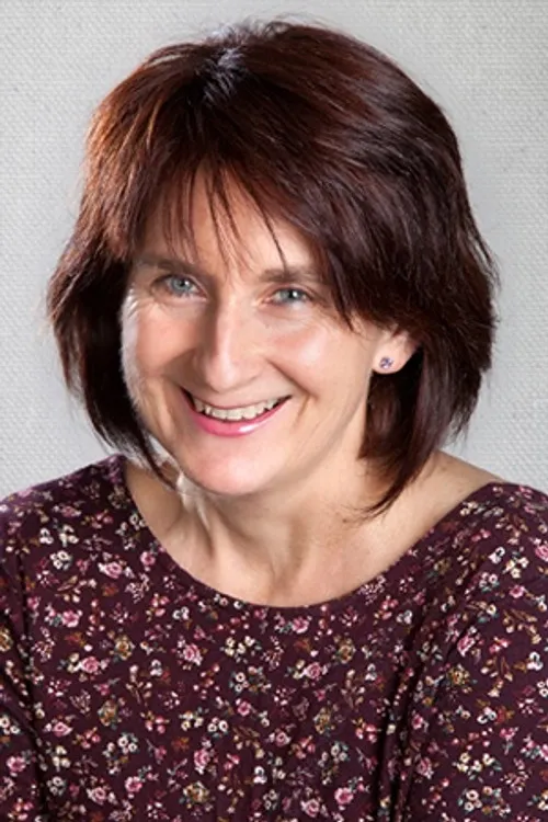 Ana Elordi interpretando a Izaskun