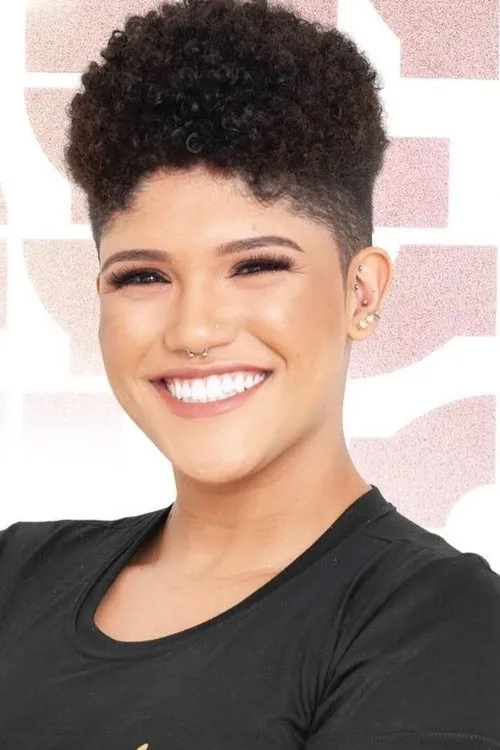 Ana Luiza Conforti interpretando a 