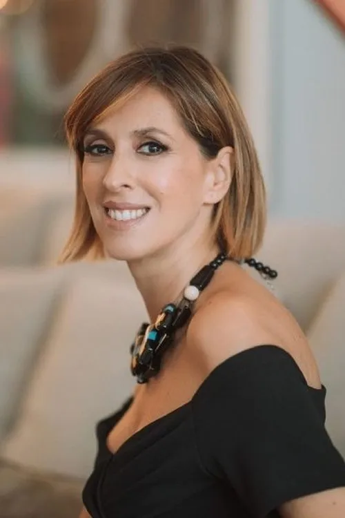 Ana Marques — personaje: Professora/Alexandra