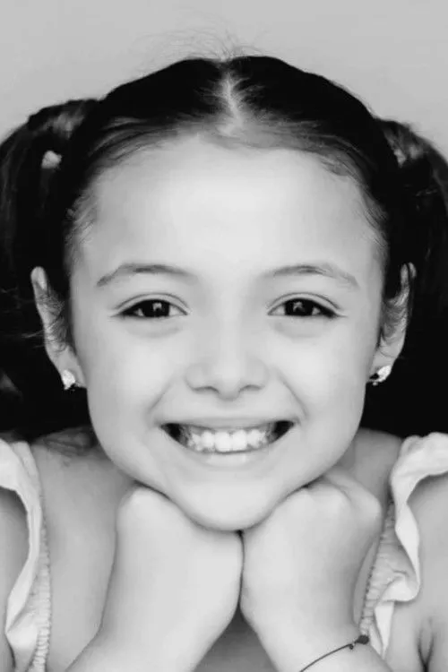 Ana Paula del Moral interpretando a Linda