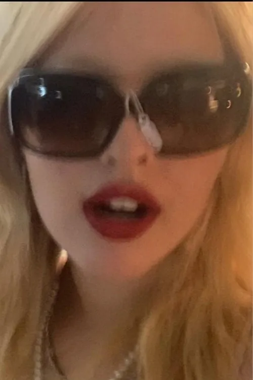 Lola Lessa ha trabajado con Ana Torres en 1 ocasiones