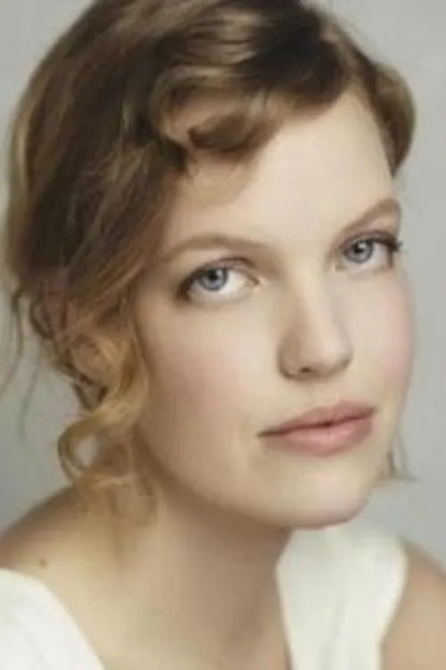 Anabelle LeMieux interpretando a Charlie