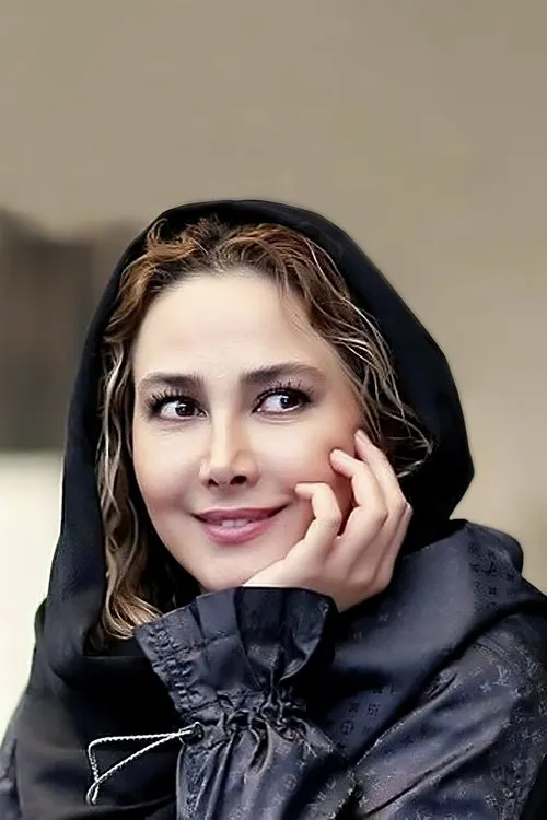 Anahita Ne'mati interpretando a Mahtab