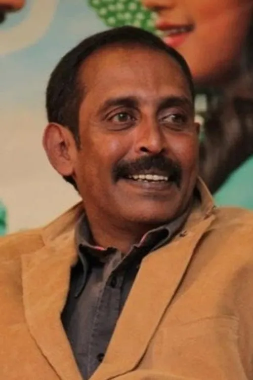 Anand Babu interpretando a Michael