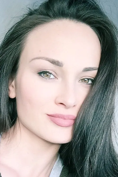 Anastasia Marinina interpretando a Miranda