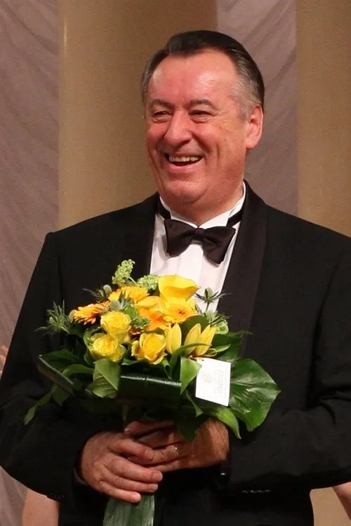 Anatoli Kotscherga interpretando a Il Commendatore