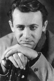 Anatoliy Toropov interpretando a Nikolay Pletnyov