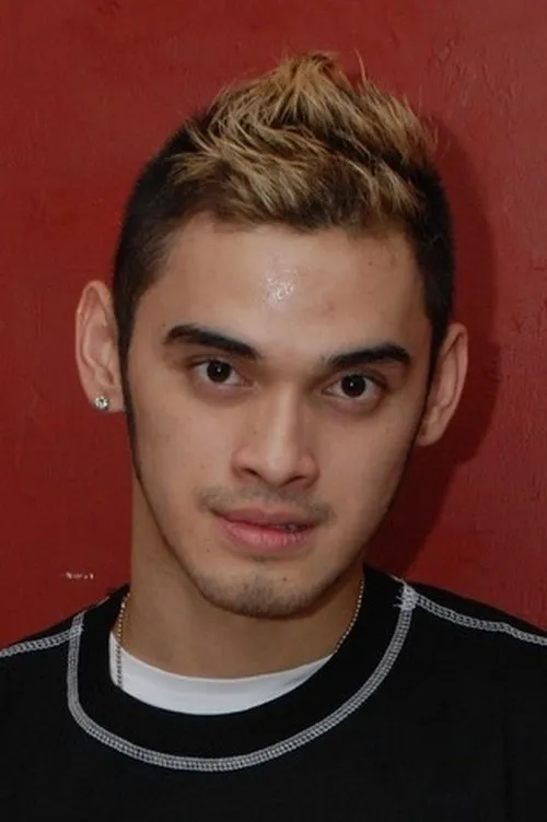 Dewi Aida ha trabajado con Andhika Gumilang en 1 ocasiones