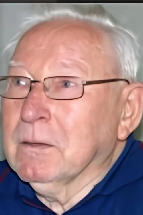 András Fekete interpretando a 