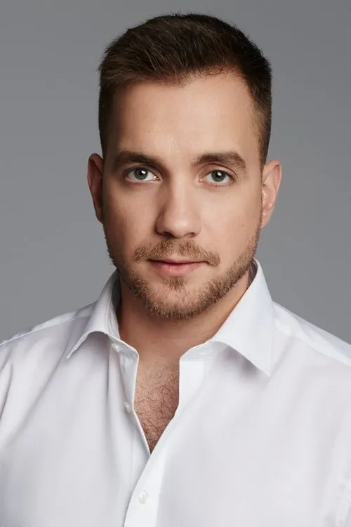 András Mózes interpretando a Nándi