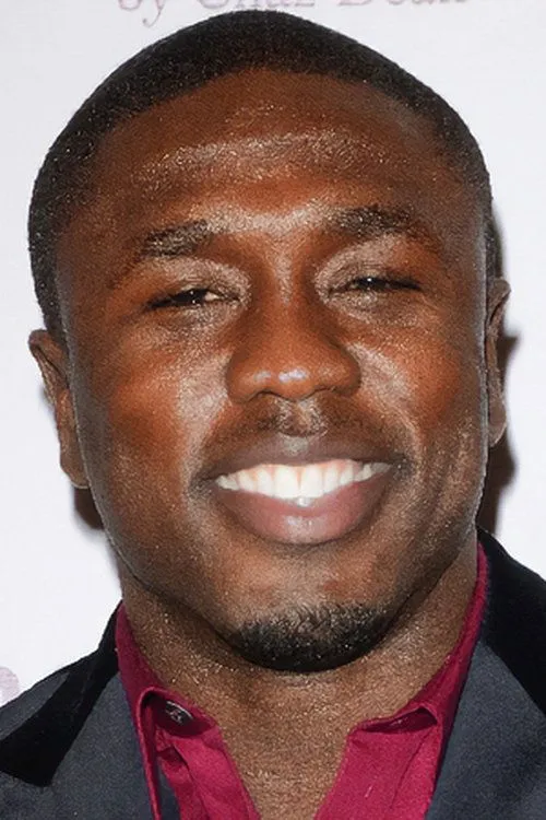 Andre Berto interpretando a Self