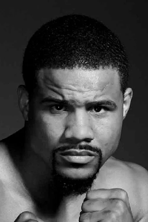 Andre Dirrell interpretando a Self