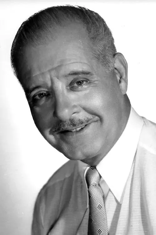 André Luguet interpretando a Thomas Longué