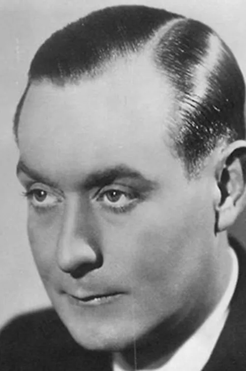 Abel Jacquin ha trabajado con André Roanne en 4 ocasiones