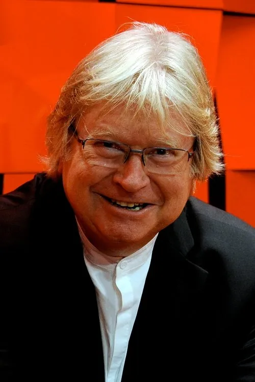 André Torrent interpretando a Self