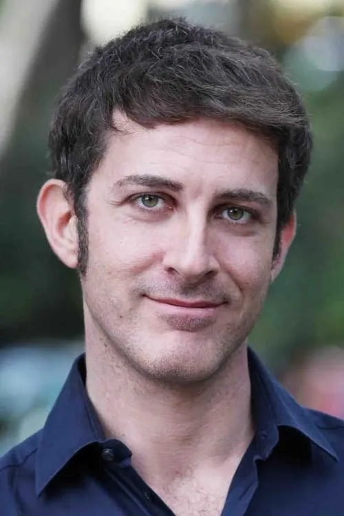 Andrea Bonella interpretando a Torturato