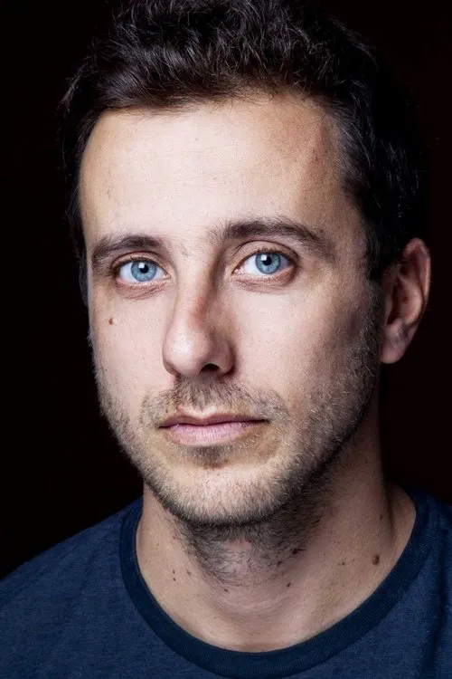 Katja Anton ha trabajado con Andrea De Sica en 1 ocasiones