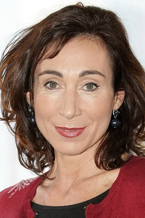 Andrea Eckert interpretando a Wife on Train