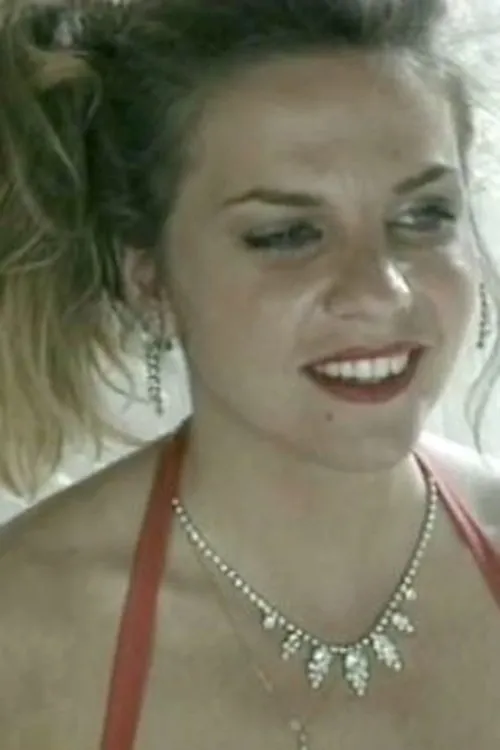 Andrea Kohn interpretando a 